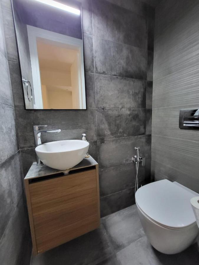 Apartment Near The Center Of Glyfada Atina Dış mekan fotoğraf